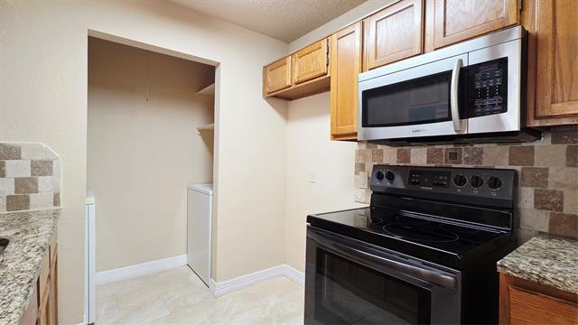 Building Photo - 2400 Jupiter Rd