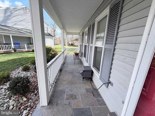 Building Photo - 6610 Cottontail Ct