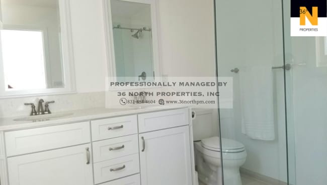 Building Photo - Lovely and Private Carmel Home in the Gold...
