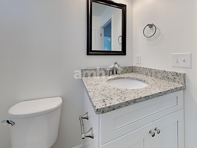 Building Photo - 136 Marinella Dr