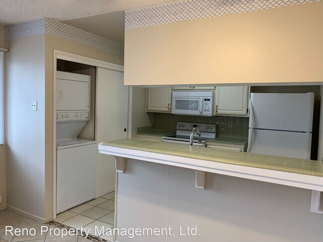 Building Photo - 2 br, 1 bath House - 800 Jamaica Ave Apt 1