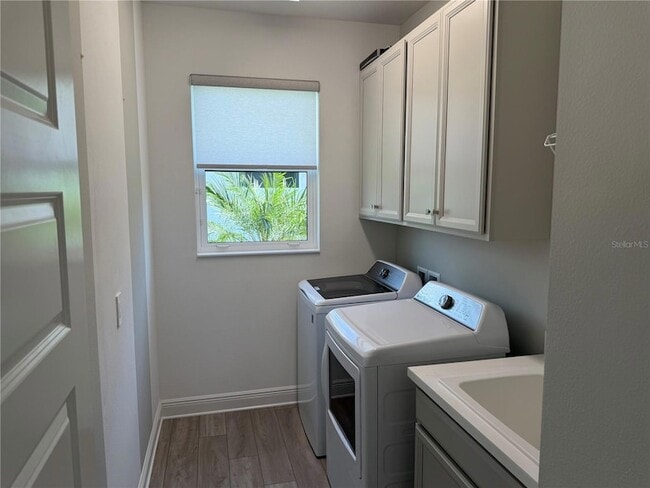 Building Photo - 1007 Waterline Ct