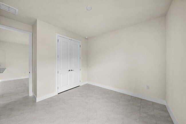 Building Photo - 2102 Andalusia Blvd