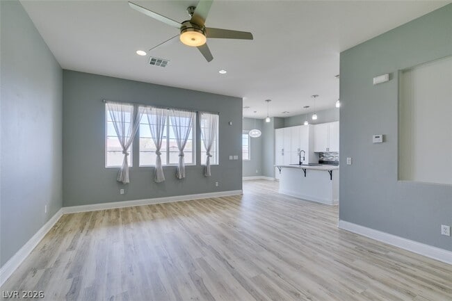 Building Photo - 6538 Grand Concourse St