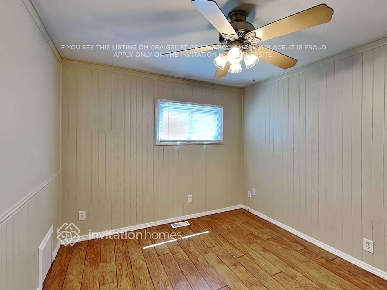 Building Photo - 9220 S 49th Ct