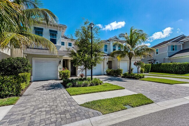 Building Photo - 6960 Avalon Cir