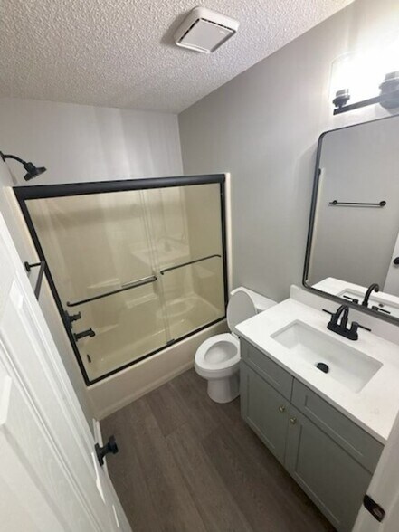 Building Photo - 968 Will Scarlet Way