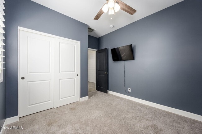 Building Photo - 542 E Bamboo Ln