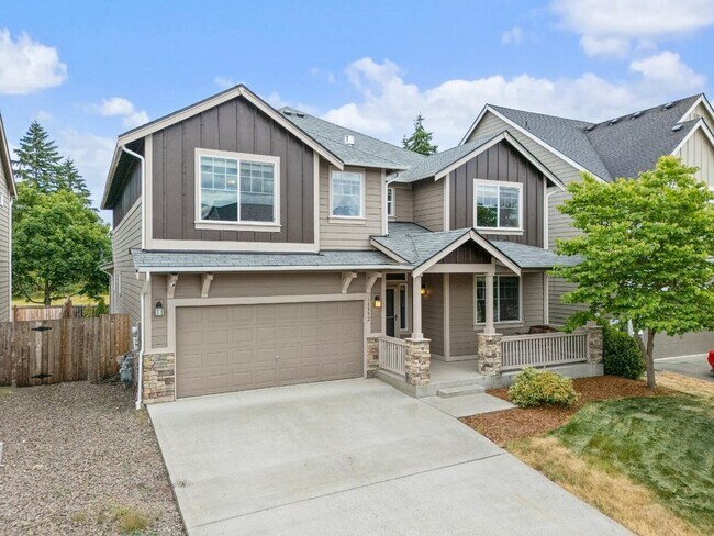 Building Photo - 15592 Chad Dr SE