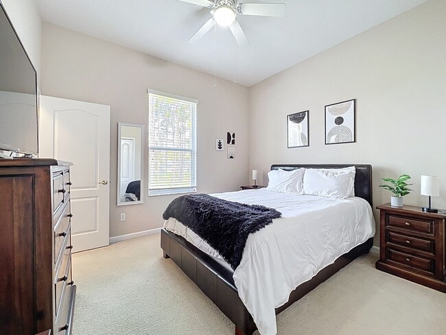Building Photo - 518 Brighton Dr