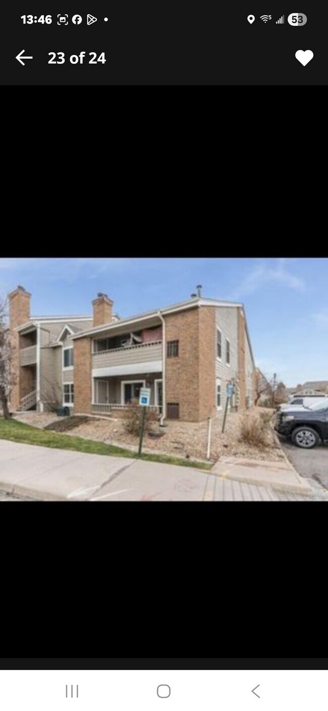 Building Photo - 12093 W Cross Dr