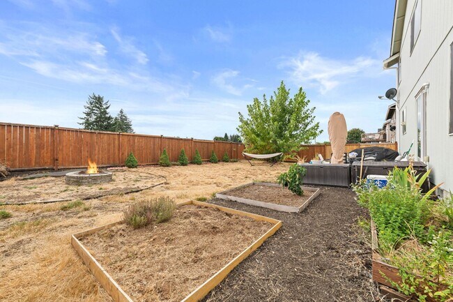 Building Photo - 16640 Rainier View Dr SE
