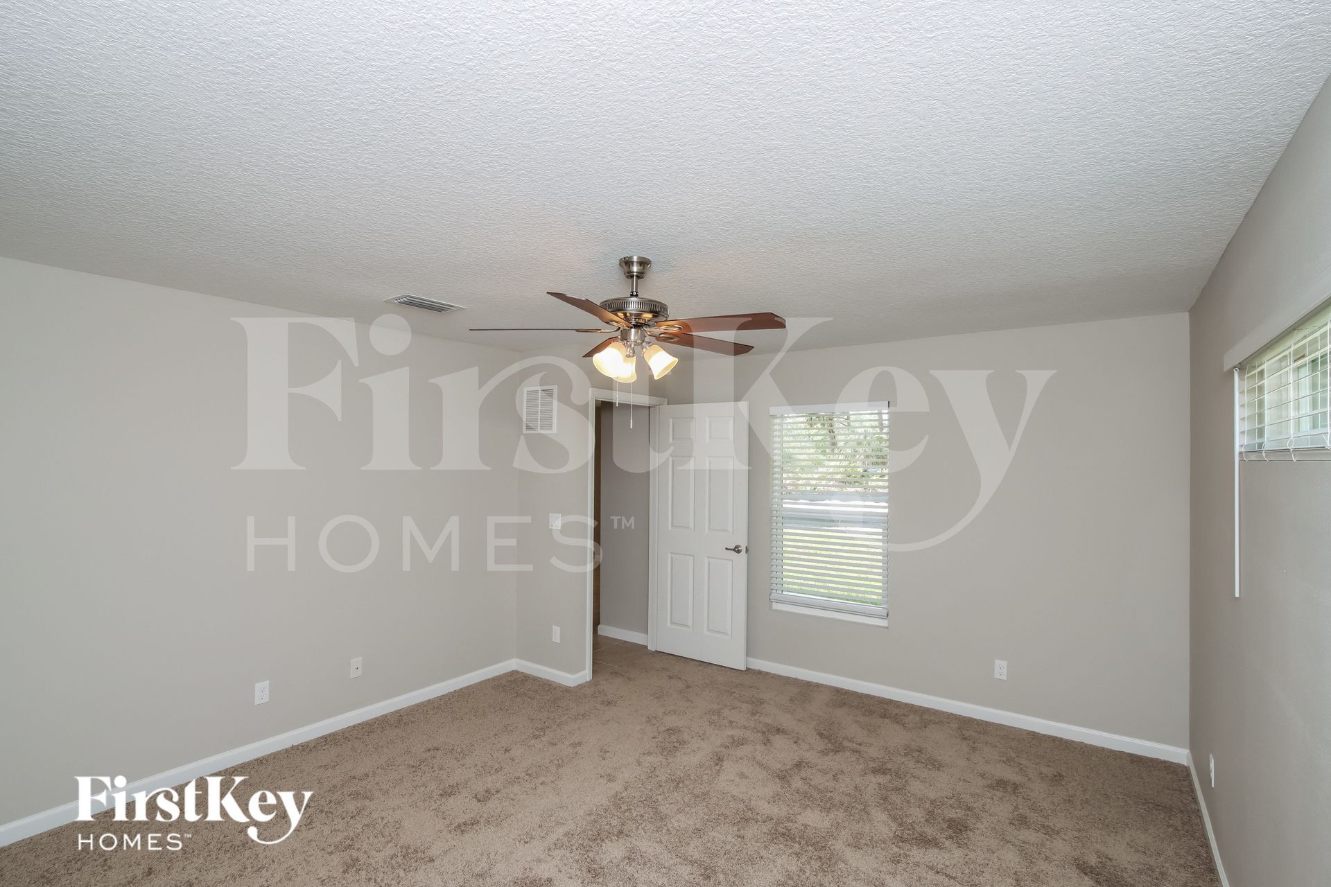 Building Photo - 785 Coconut St SE