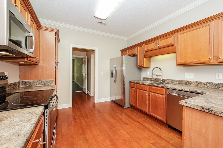 Building Photo - 1744 Potters Ct