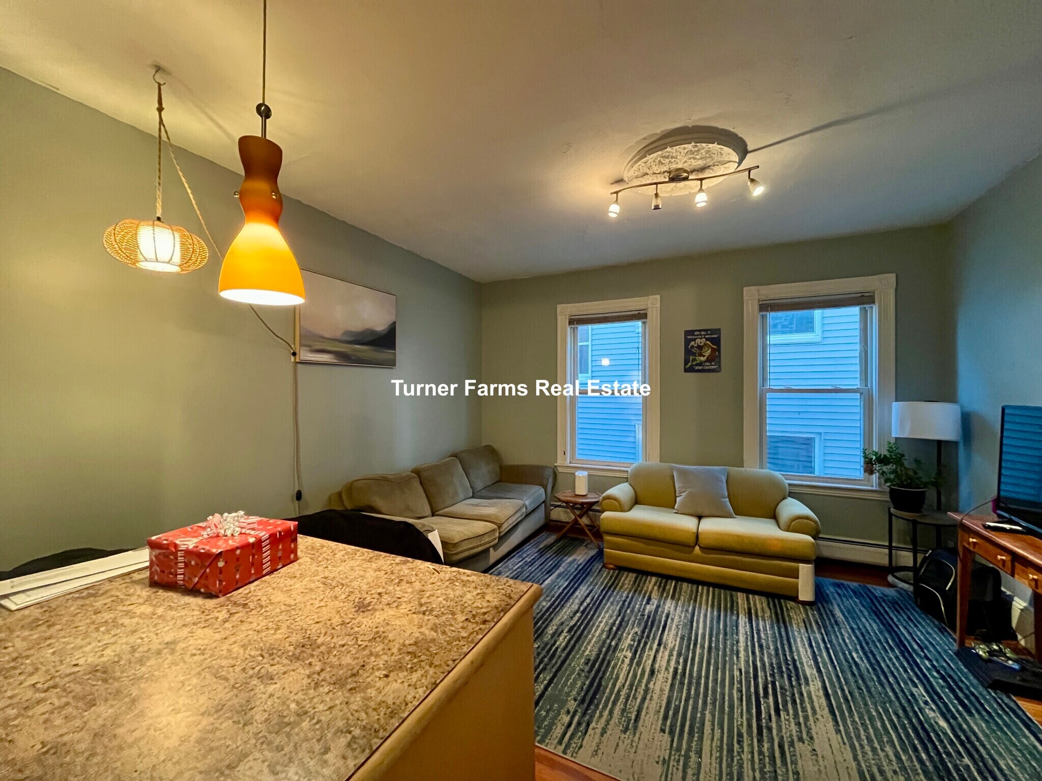 Building Photo - 12 Bucknam St