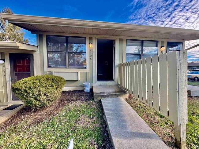 Building Photo - 3126 S Acadia Ct