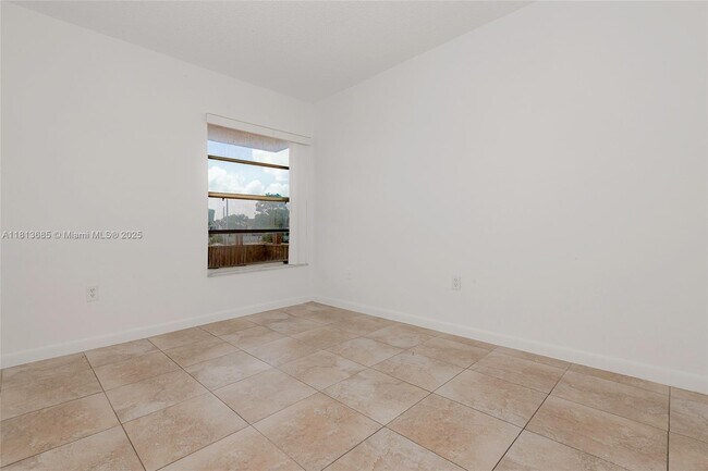 Building Photo - 17530 NW 68th Ave