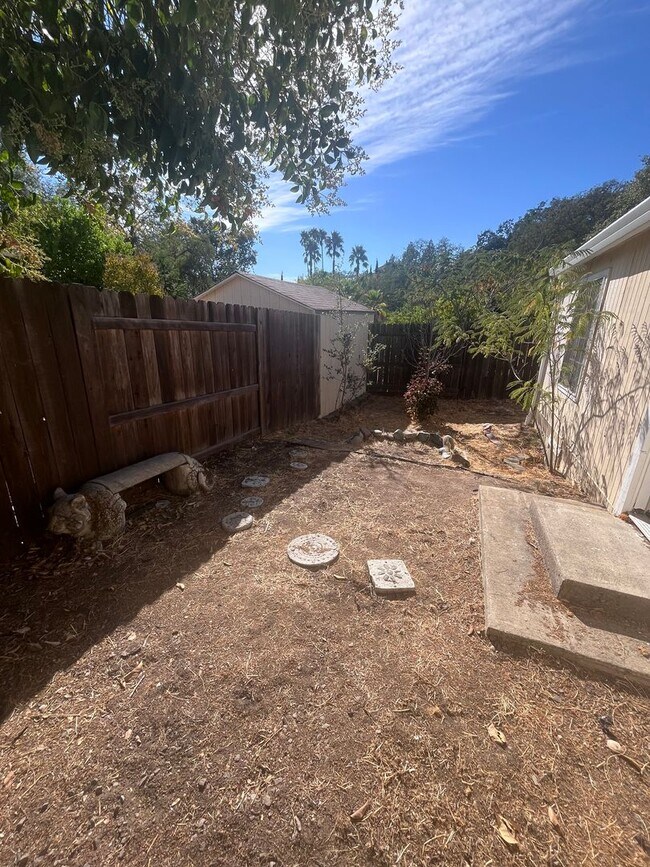 Building Photo - CUTE ONE BEDROOM ONE BATH HOME IN GRANITE ...