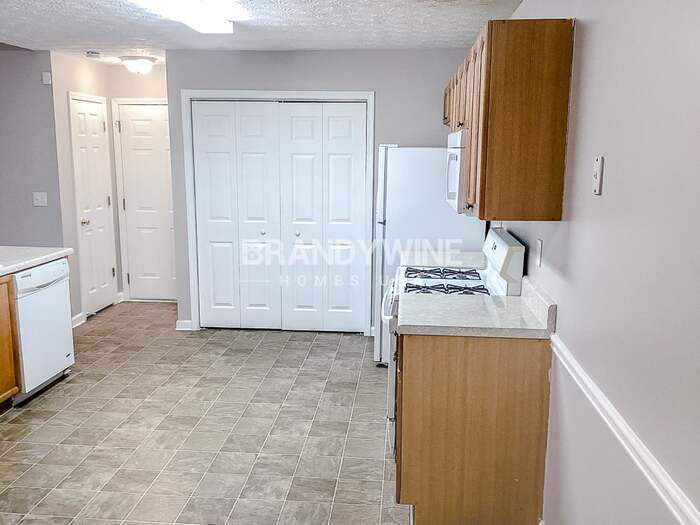 Building Photo - 2168 Wingfoot Pl