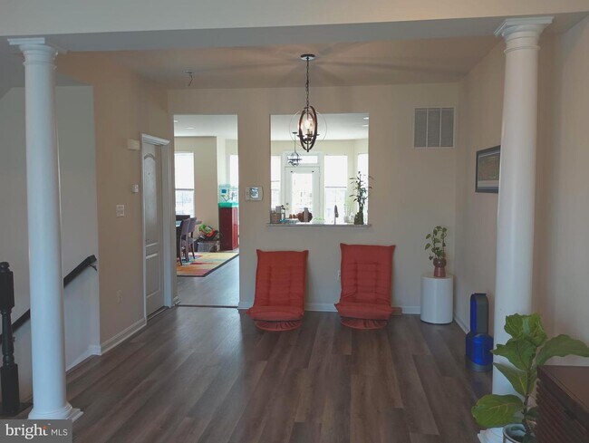 Building Photo - 42133 Fremont Preserve Square