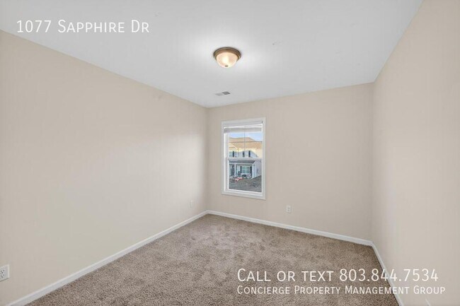 Building Photo - 1077 Sapphire Dr