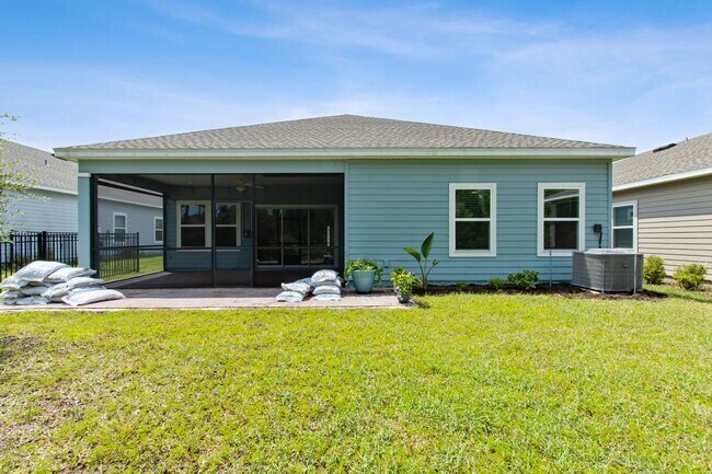 Building Photo - Spacious 3BR/3.5BA Home with Office & Reso...