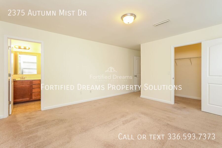 Building Photo - 2375 Autumn Mist Dr