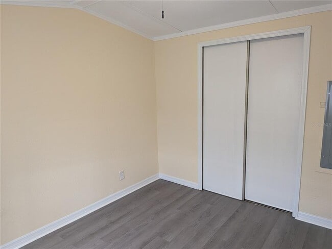 Building Photo - 3030 Beaver Creek Dr