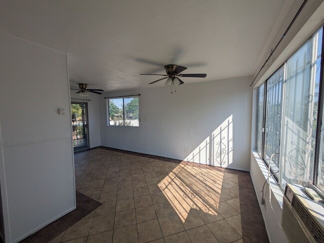 Building Photo - Studio ADU located behind a main house for...