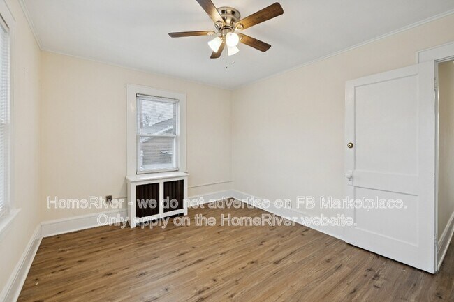 Building Photo - 289 Hilton Ave