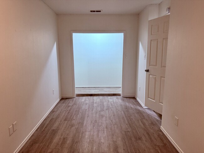 Building Photo - 7417 Fir Ave