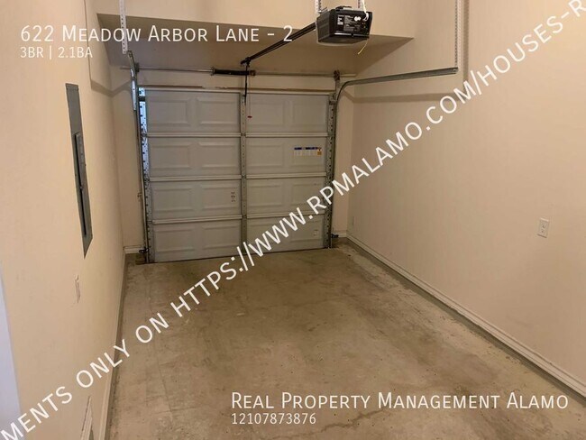 Building Photo - 622 Meadow Arbor Ln