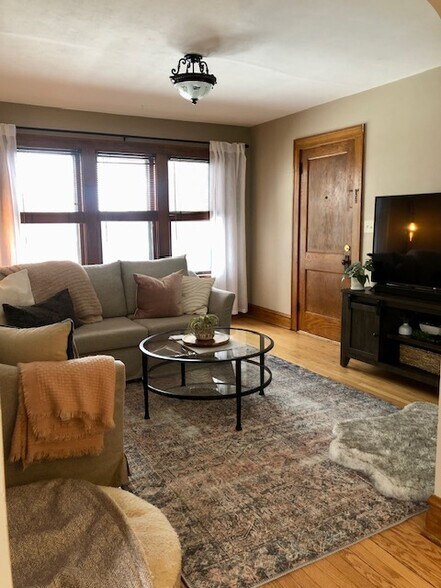 Building Photo - 2310 Willard Ave