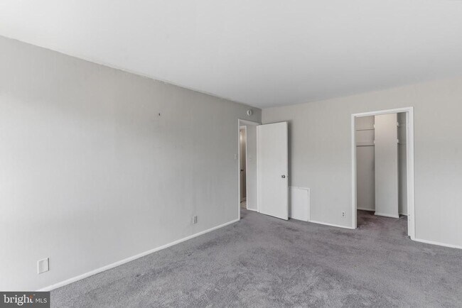 Building Photo - 3712 N Rosser St