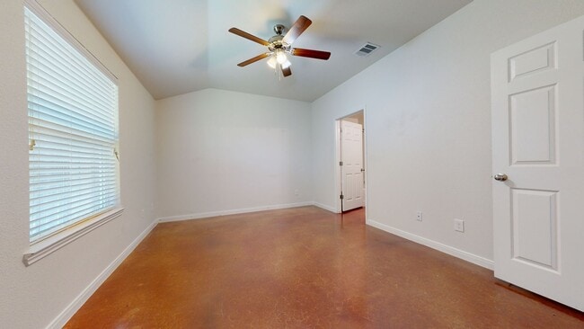 Building Photo - ALL STAINED CONCRETE FLOORING DUPLEX IN HA...