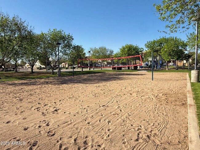 Building Photo - 4539 E Ivanhoe St