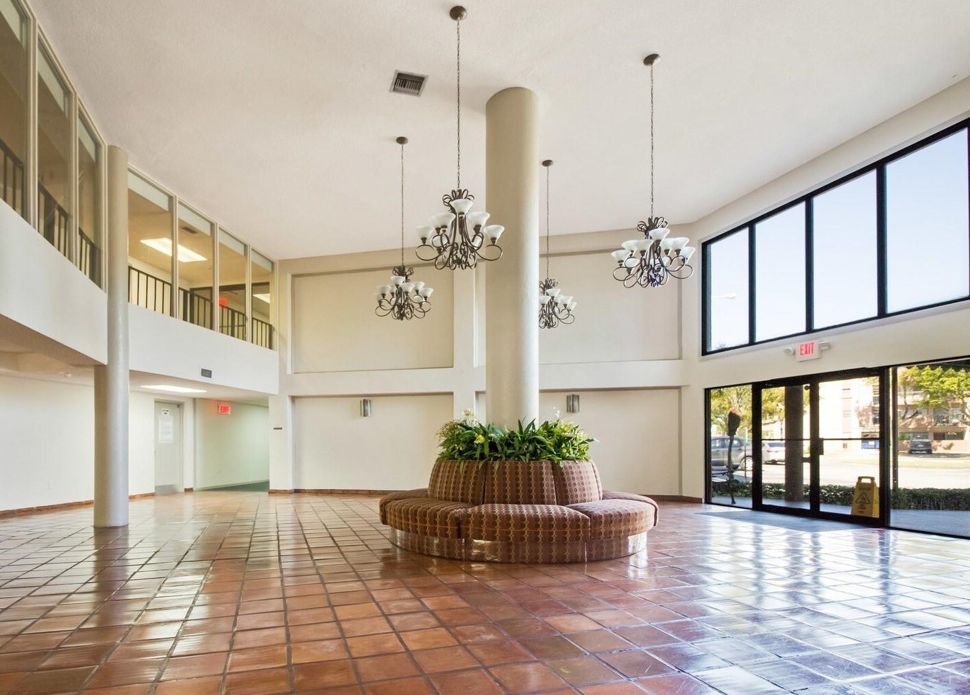 Lobby - 5900 SW 127th Ave
