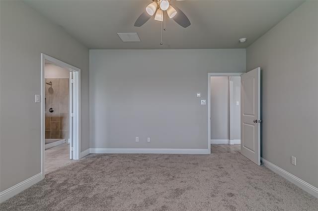 Building Photo - 327 Sweetspire Dr