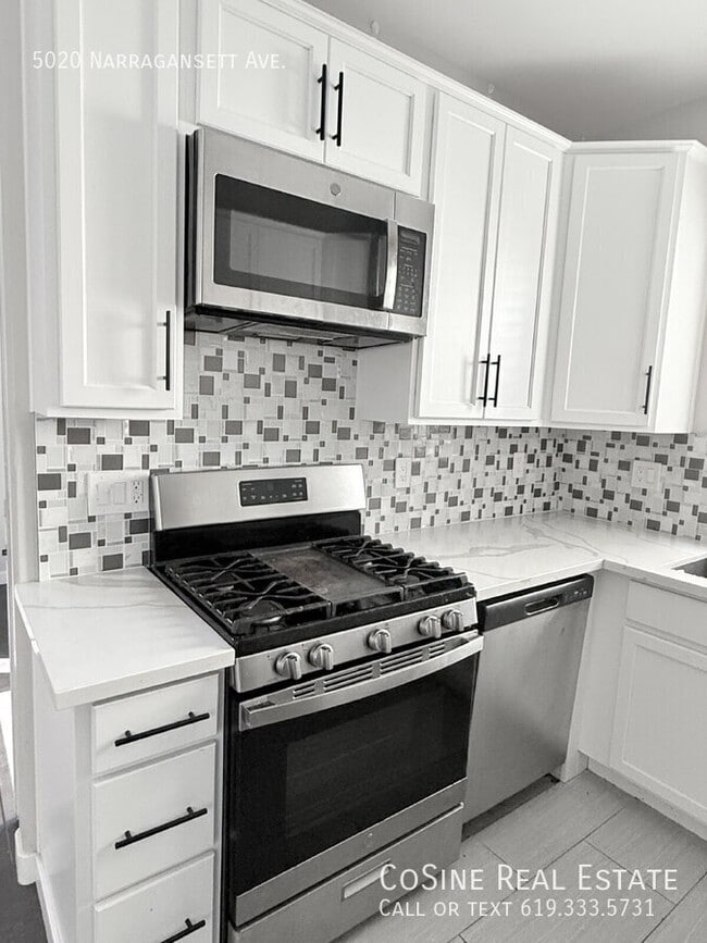 Building Photo - 5020 Narragansett Ave