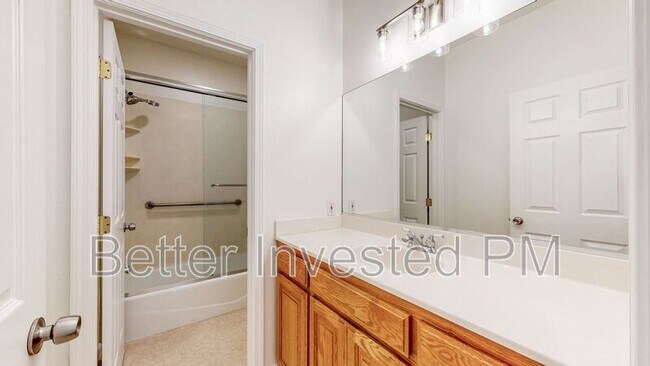 Building Photo - 106 Lafayette Dr