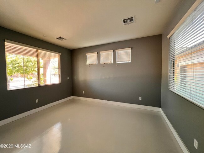 Building Photo - 12252 N Wind Runner Pkwy