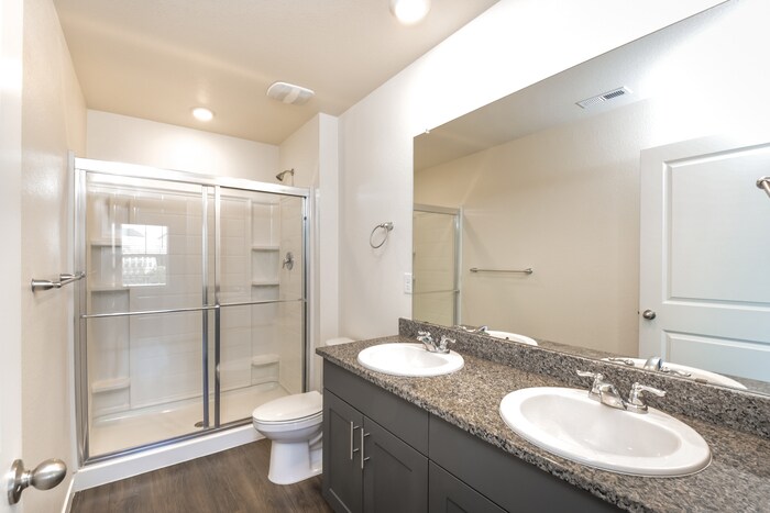 Building Photo - 13413 Oneida Ln