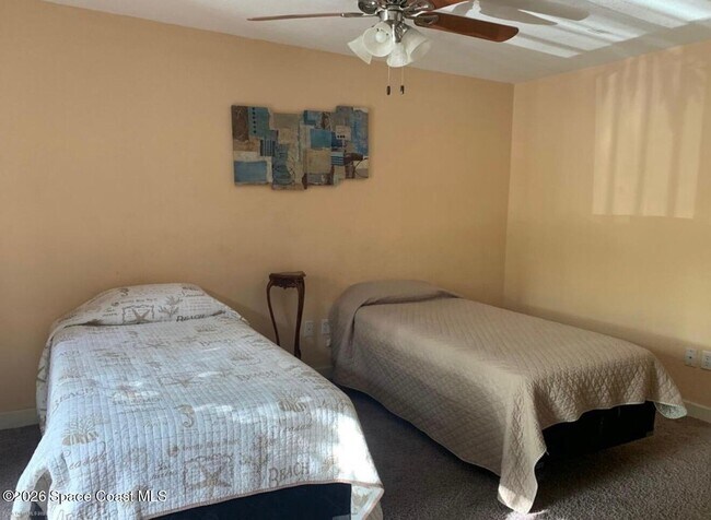 Building Photo - 8710 Hibiscus Ct