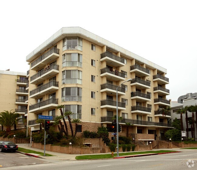 Primary Photo - Sharon Towers