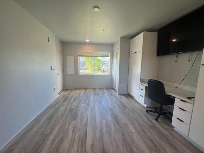 Building Photo - For Rent - [Kaikoi at Hoopili] 91-3575 Kamolehonua St. #1405
