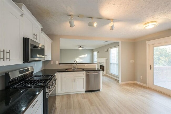 Building Photo - 7040 Magnolia Park Ln NW