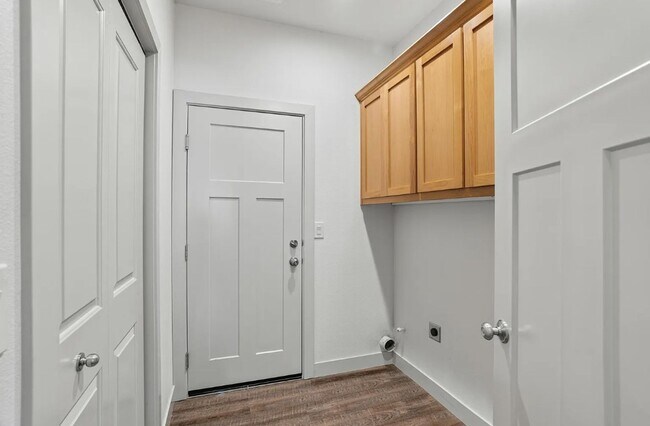 Building Photo - Lake California Home with 2 Car Garage and RV Parking- Available for Move In! $300 Move in Special!!