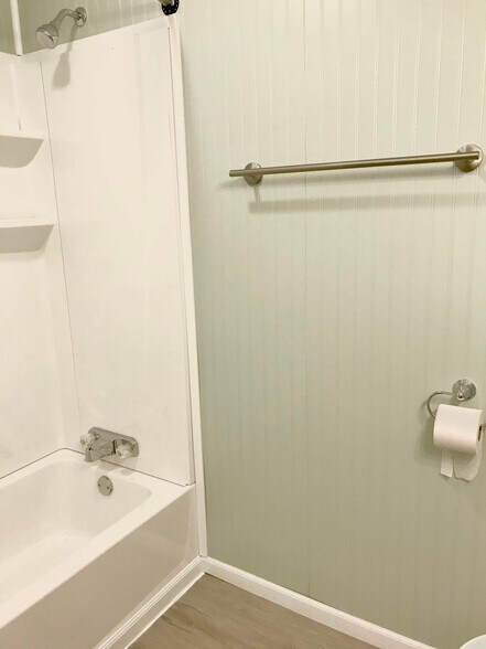 Building Photo - 826 Jonathan Run Rd