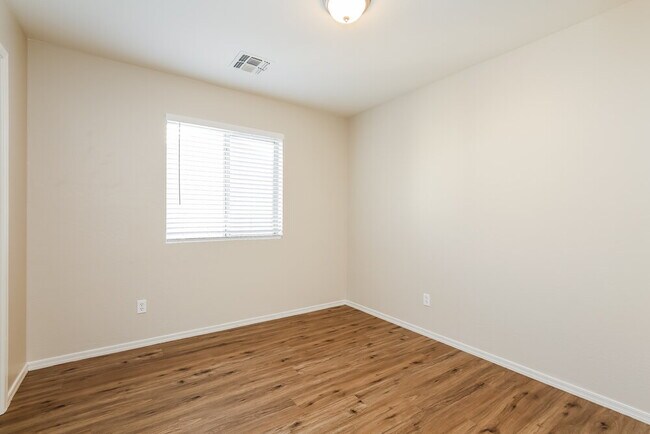 Building Photo - 22962 W La Pasada Blvd