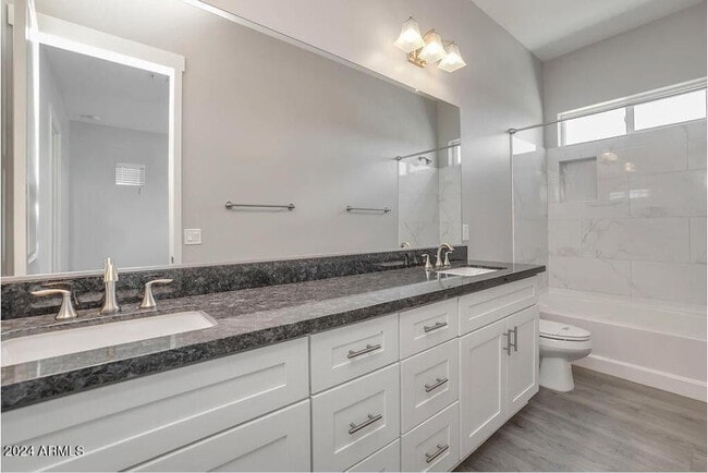 Building Photo - 1139 N Harold St